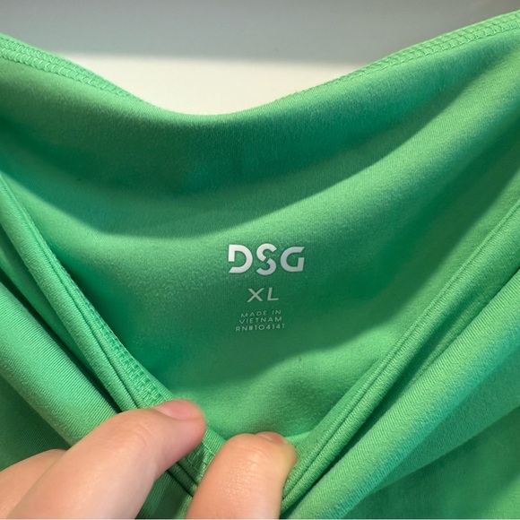 DSG Women's Vibrant Green Bike Shorts - Picture 4 of 6